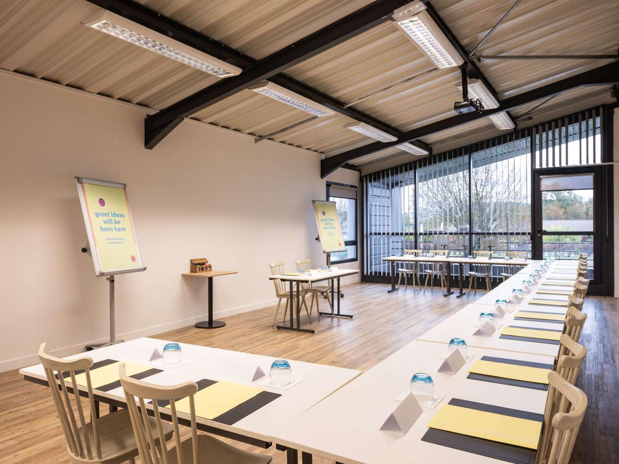 Greet Hotel Bourg-En-Bresse Sud Montagnat מראה חיצוני תמונה